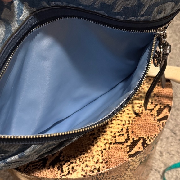 Coach Poppy Denim Graffiti Wordblock Signature Crossbody Bag 2011 - Picture 12 of 13